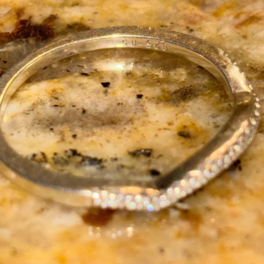 Elegant Silver Diamond Ring Set - Picture 9 of 9